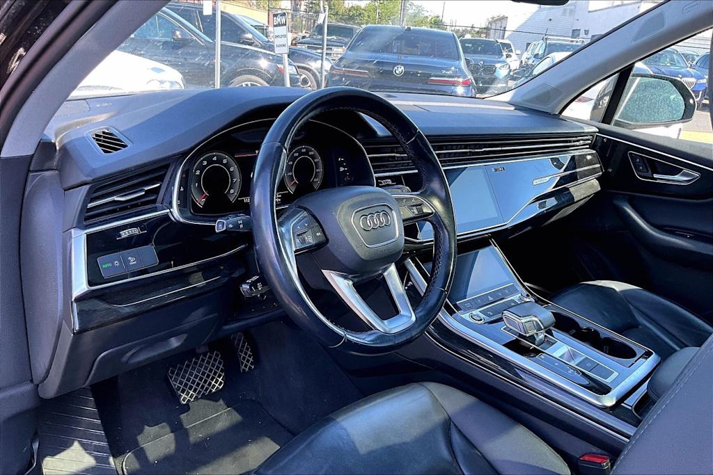 Thumbnail: 2021 Audi Q7 - 2