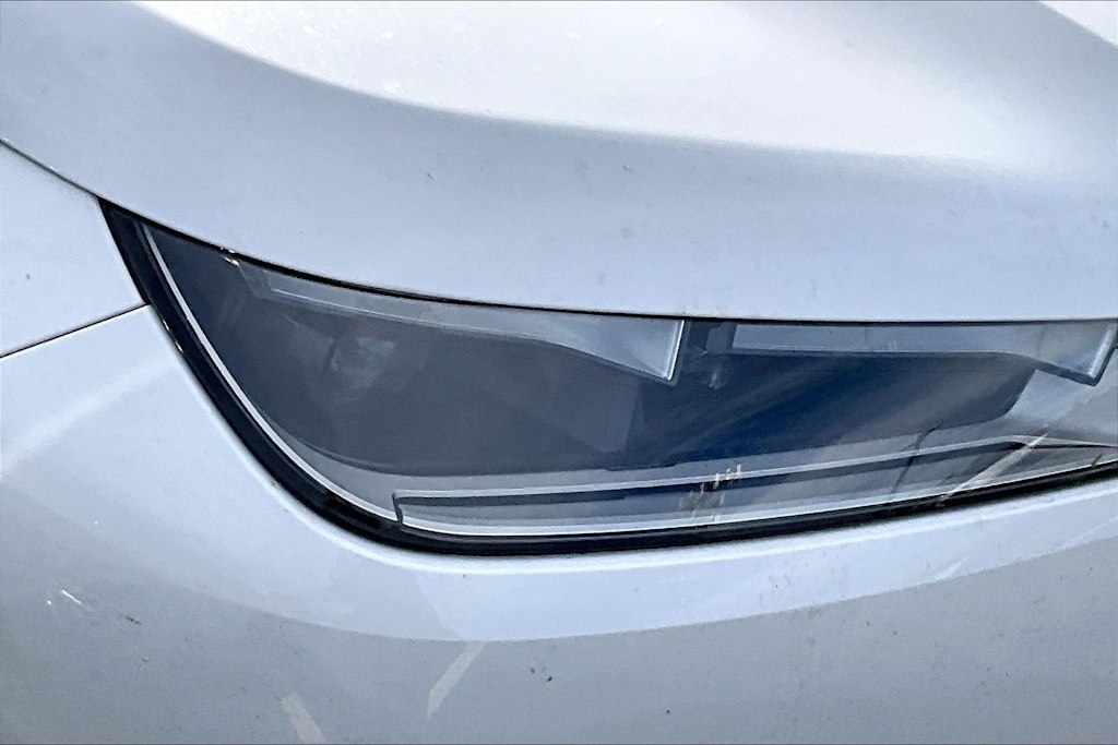 Thumbnail: 2023 BMW iX - 8