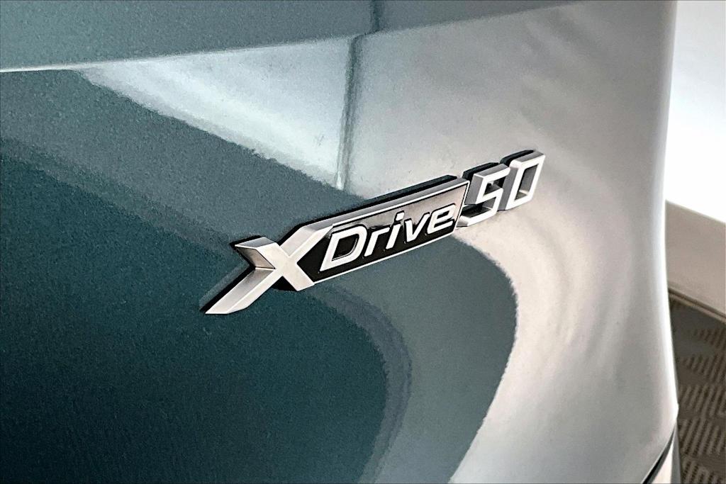 Thumbnail: 2023 BMW iX - 7
