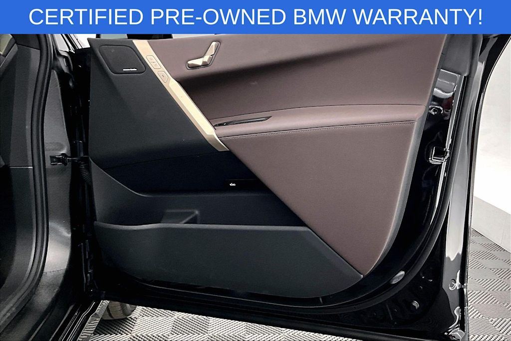 Thumbnail: 2025 BMW iX - 26