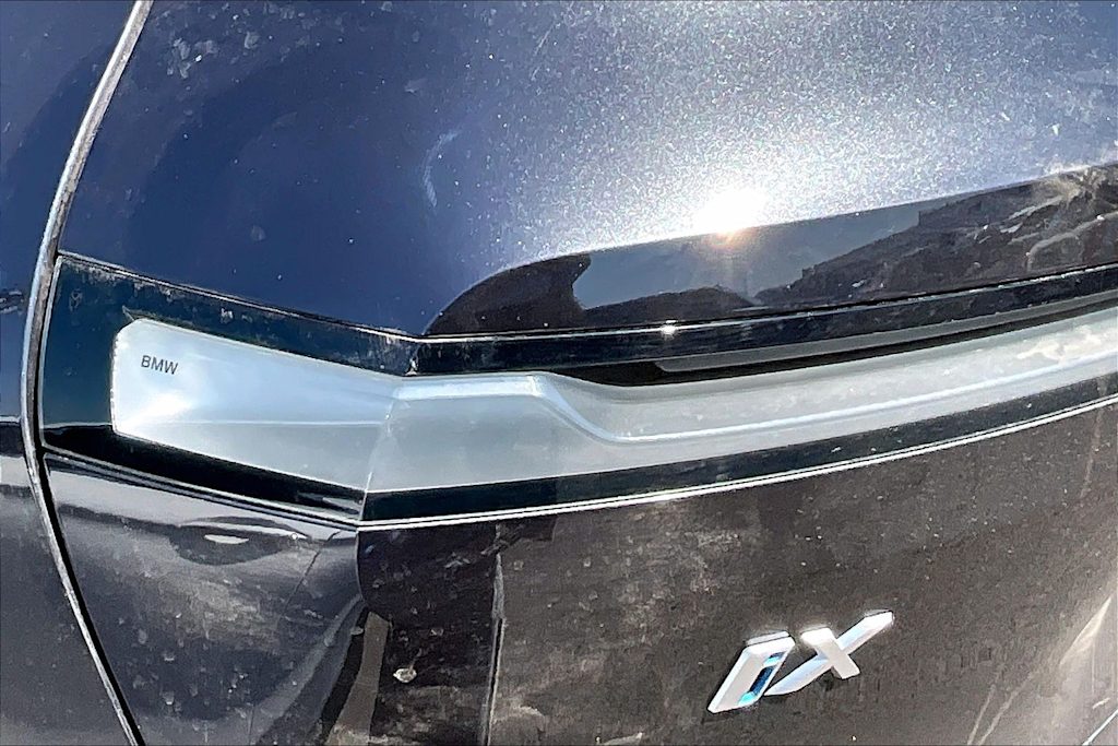 Thumbnail: 2024 BMW iX - 15