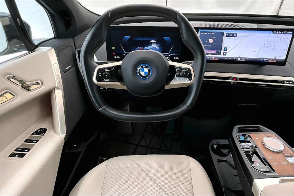 Thumbnail: 2024 BMW iX - 13