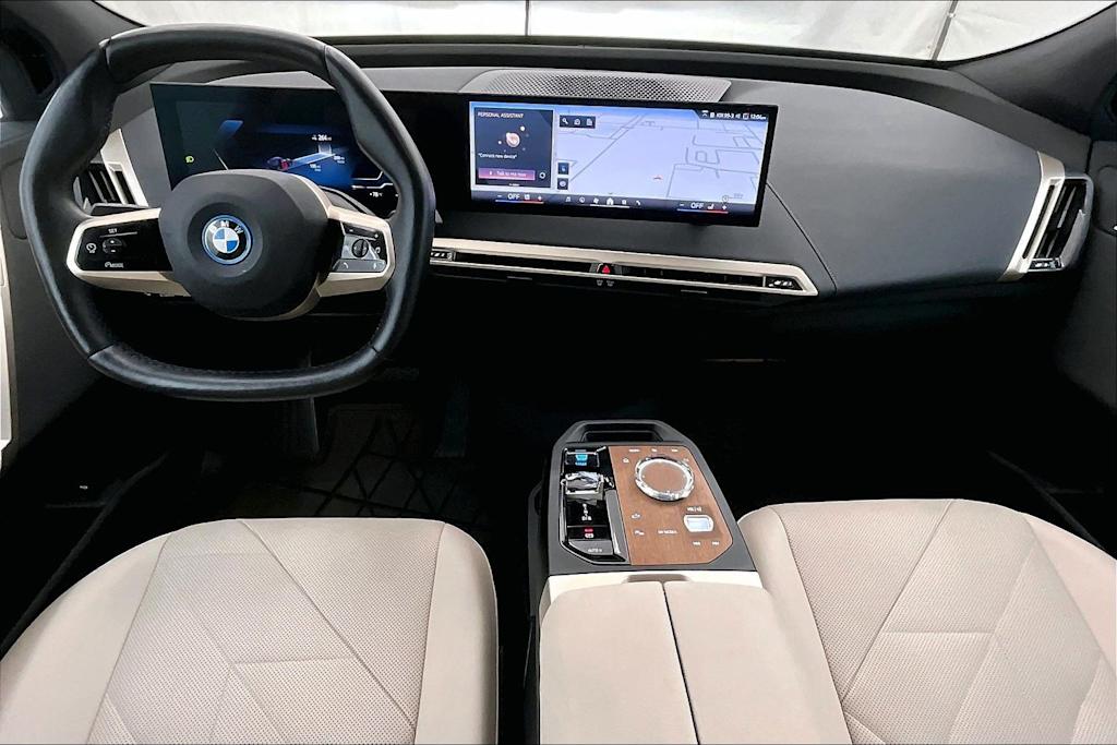 Thumbnail: 2024 BMW iX - 9