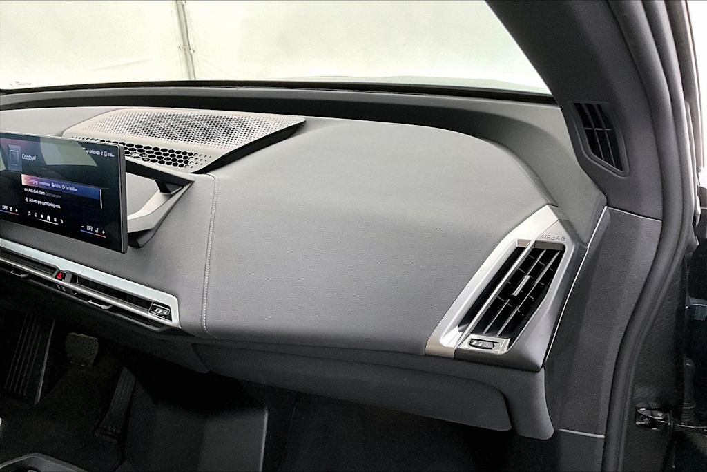 Thumbnail: 2025 BMW iX - 23