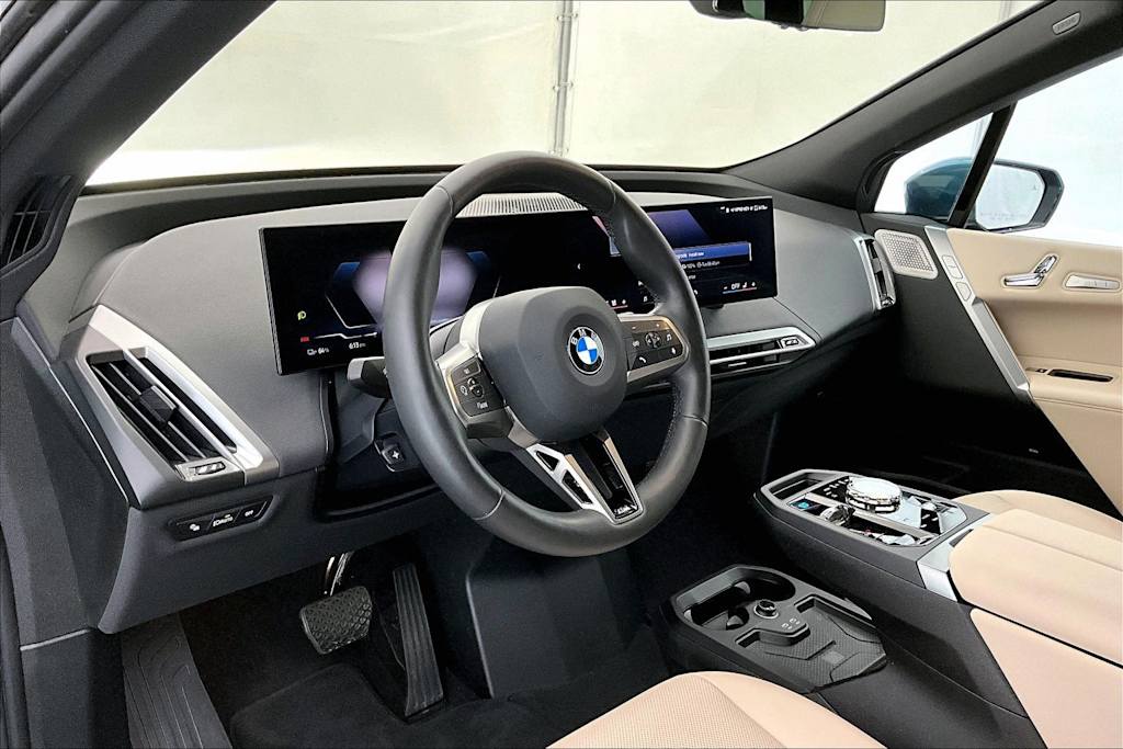 Thumbnail: 2025 BMW iX - 2