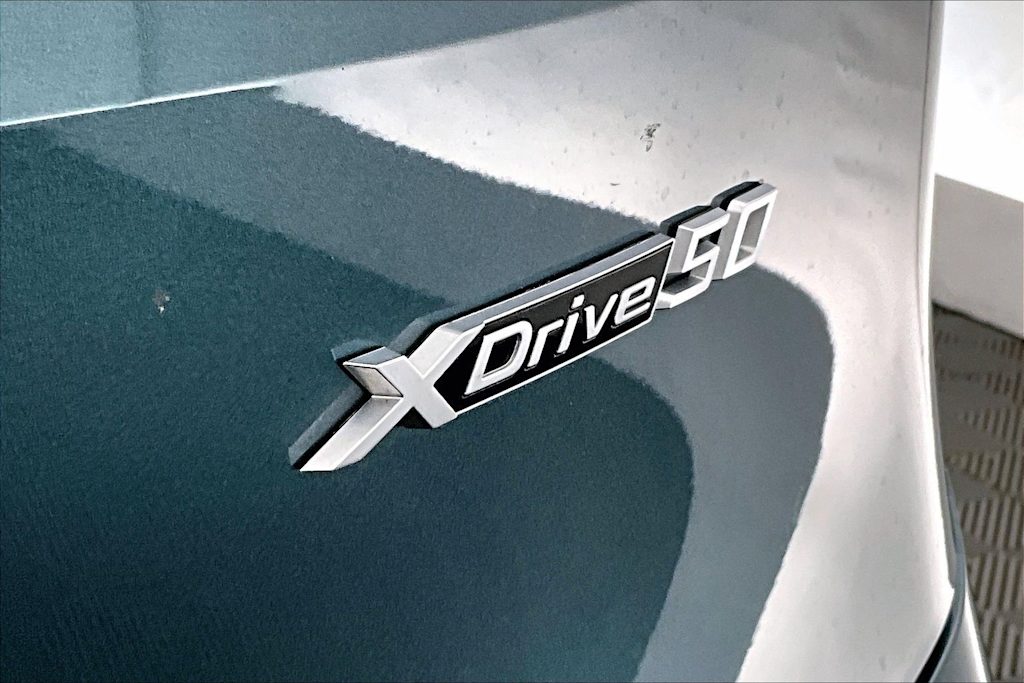 Thumbnail: 2025 BMW iX - 7