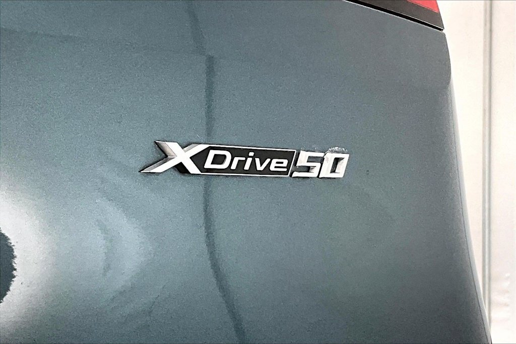 Thumbnail: 2023 BMW iX - 7