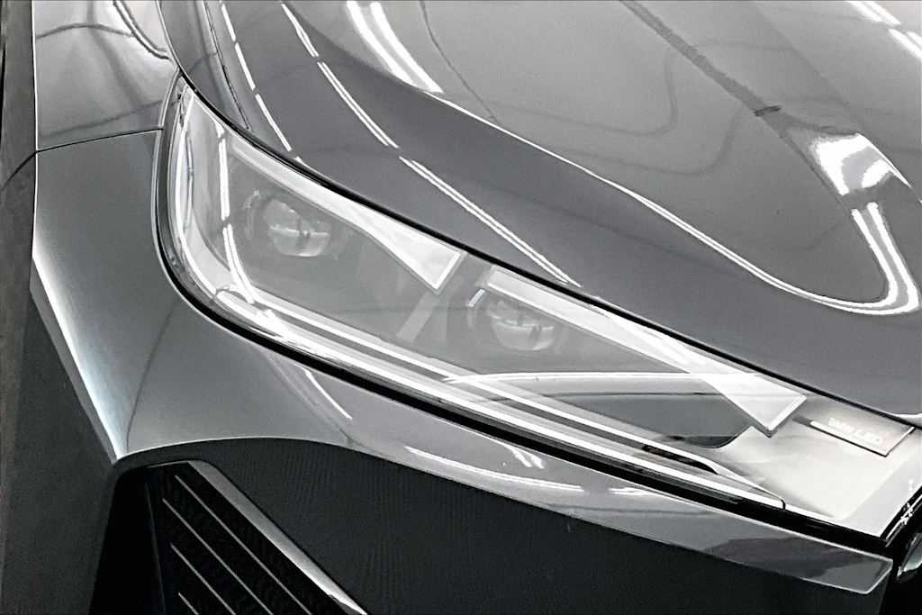 Thumbnail: 2025 BMW iX - 30