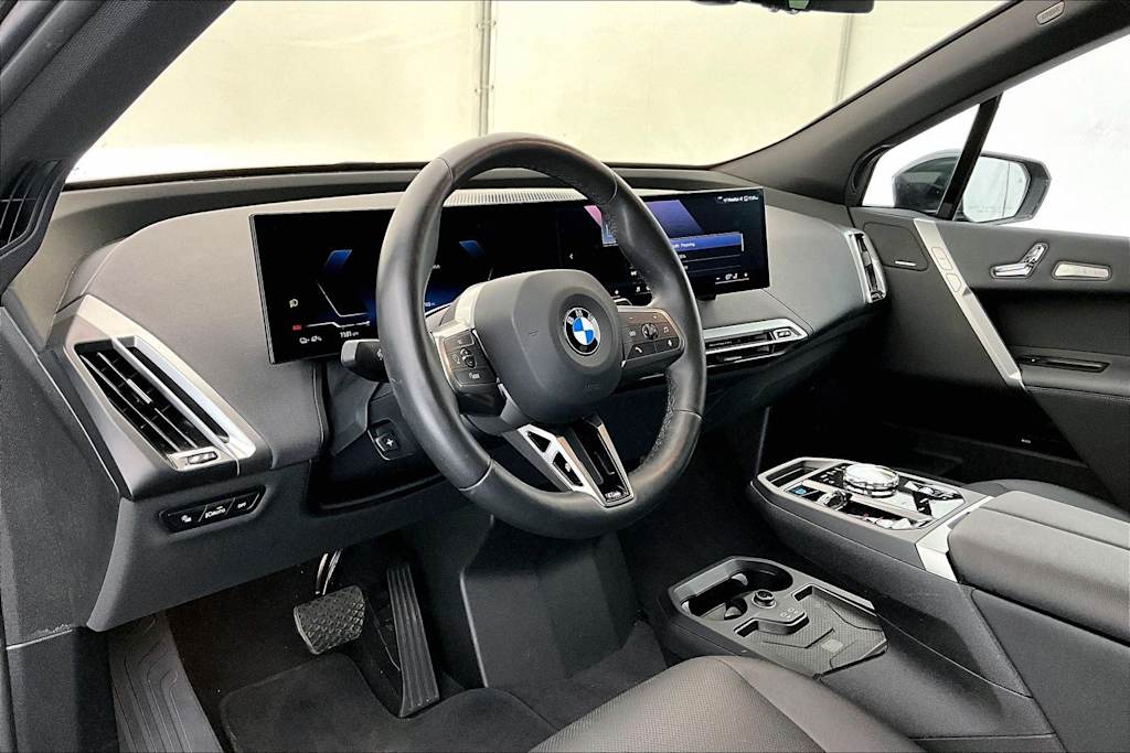 Thumbnail: 2025 BMW iX - 2