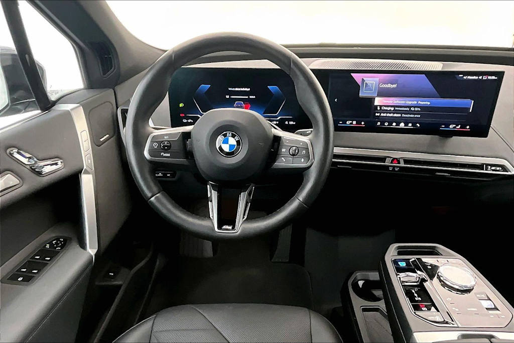 Thumbnail: 2025 BMW iX - 12