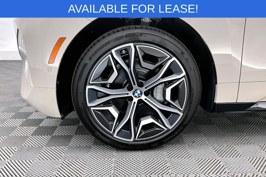 Thumbnail: 2026 BMW iX - 8