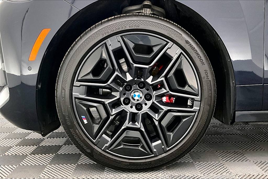 Thumbnail: 2026 BMW iX - 8