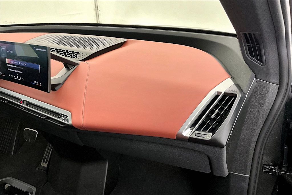 Thumbnail: 2026 BMW iX - 23