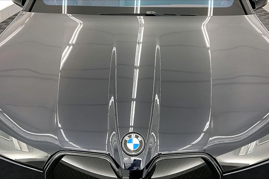 Thumbnail: 2026 BMW iX - 12
