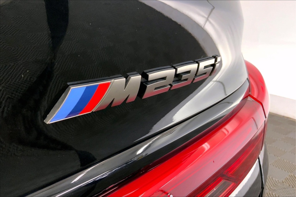 2024 BMW 2 Series M235i xDrive 7