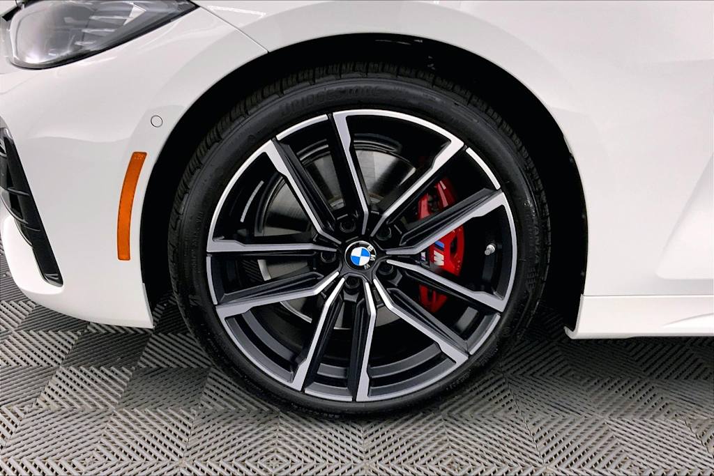 2024 BMW 4 Series M440i 8