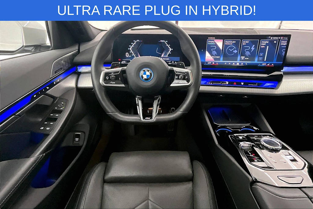 Thumbnail: 2025 BMW 5 Series - 14