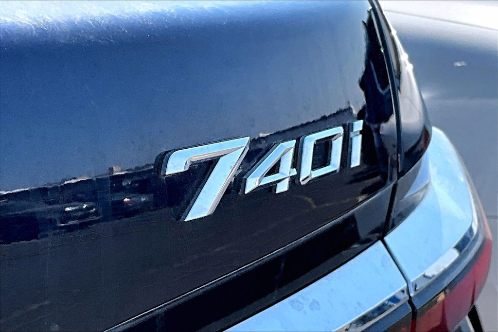 Thumbnail: 2023 BMW 7 Series - 9