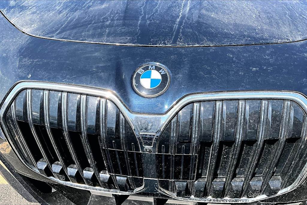 Thumbnail: 2023 BMW 7 Series - 19