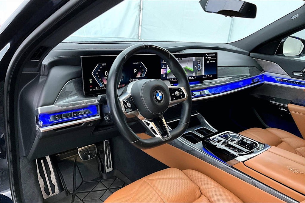 Thumbnail: 2023 BMW 7 Series - 2