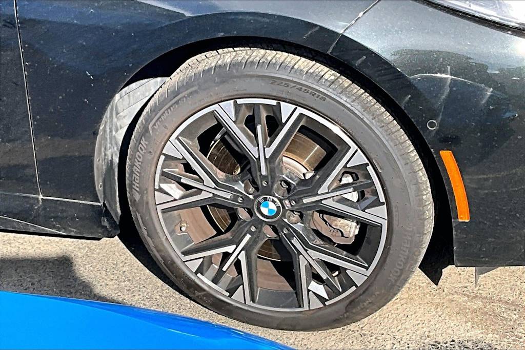 Thumbnail: 2025 BMW 2 Series - 4