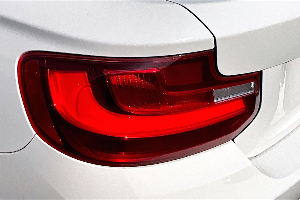 Thumbnail: 2017 BMW 2 Series - 15