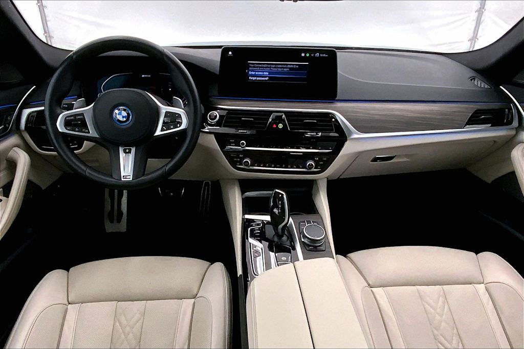 2022 BMW 5 Series 530e 10