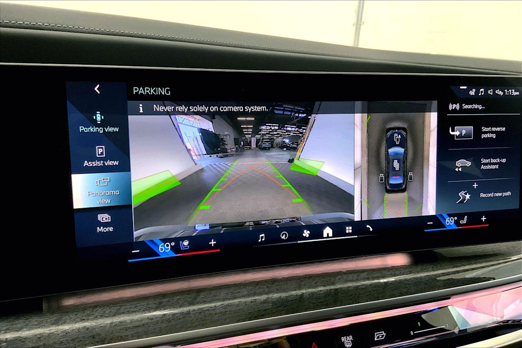 Thumbnail: 2024 BMW 7 Series - 26