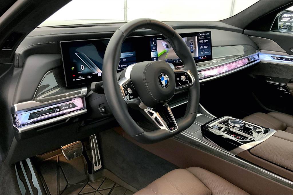 Thumbnail: 2024 BMW 7 Series - 2