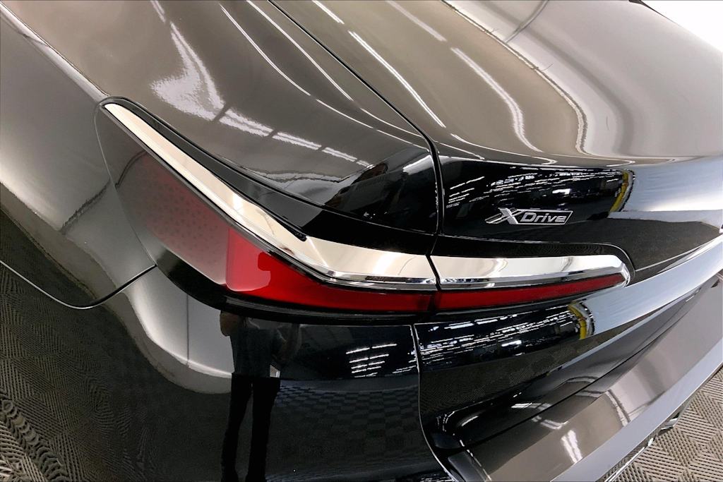Thumbnail: 2024 BMW 7 Series - 32