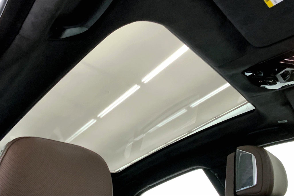 Thumbnail: 2024 BMW 7 Series - 30