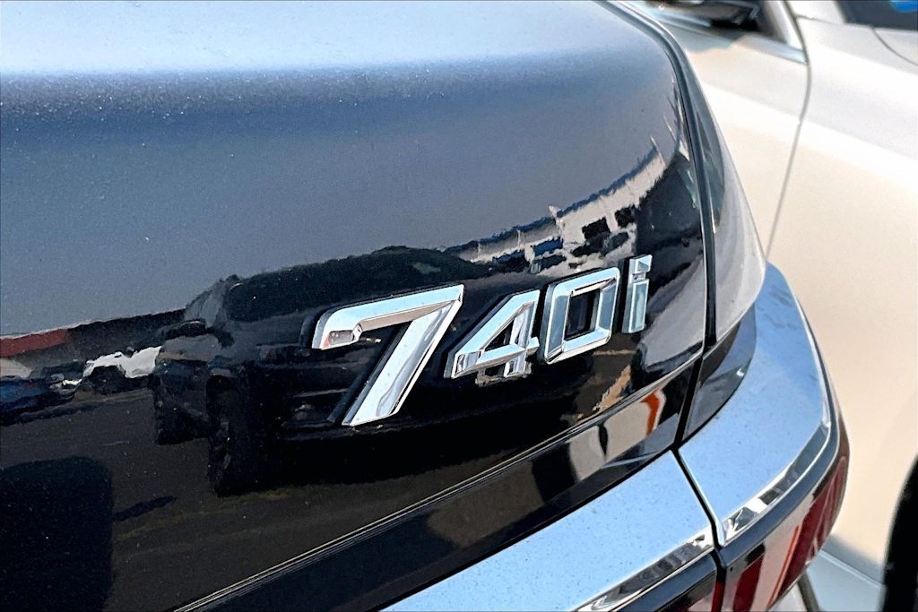Thumbnail: 2024 BMW 7 Series - 4