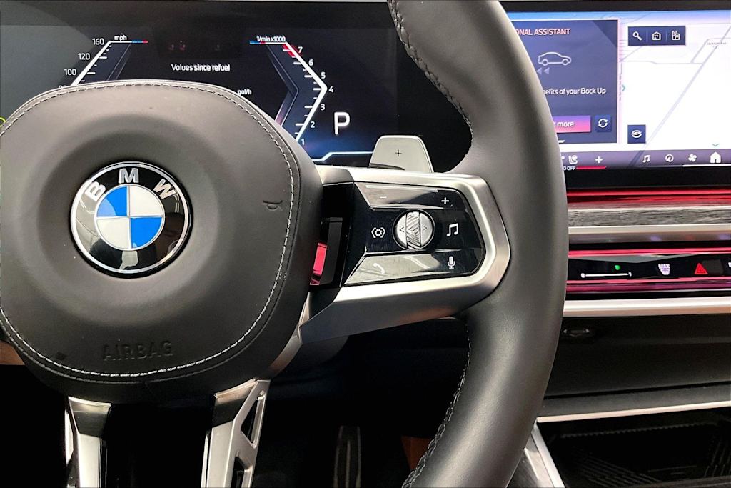 Thumbnail: 2024 BMW 7 Series - 26