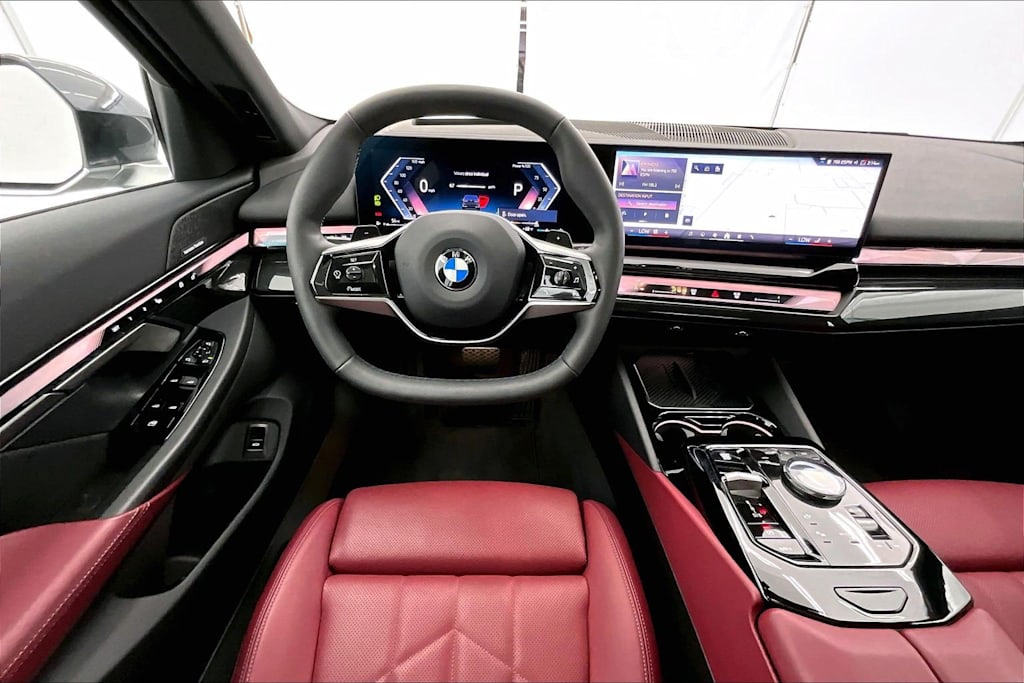 Thumbnail: 2026 BMW 5 Series - 12