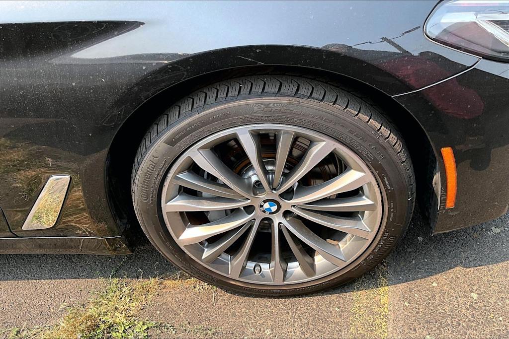 Thumbnail: 2023 BMW 5 Series - 15