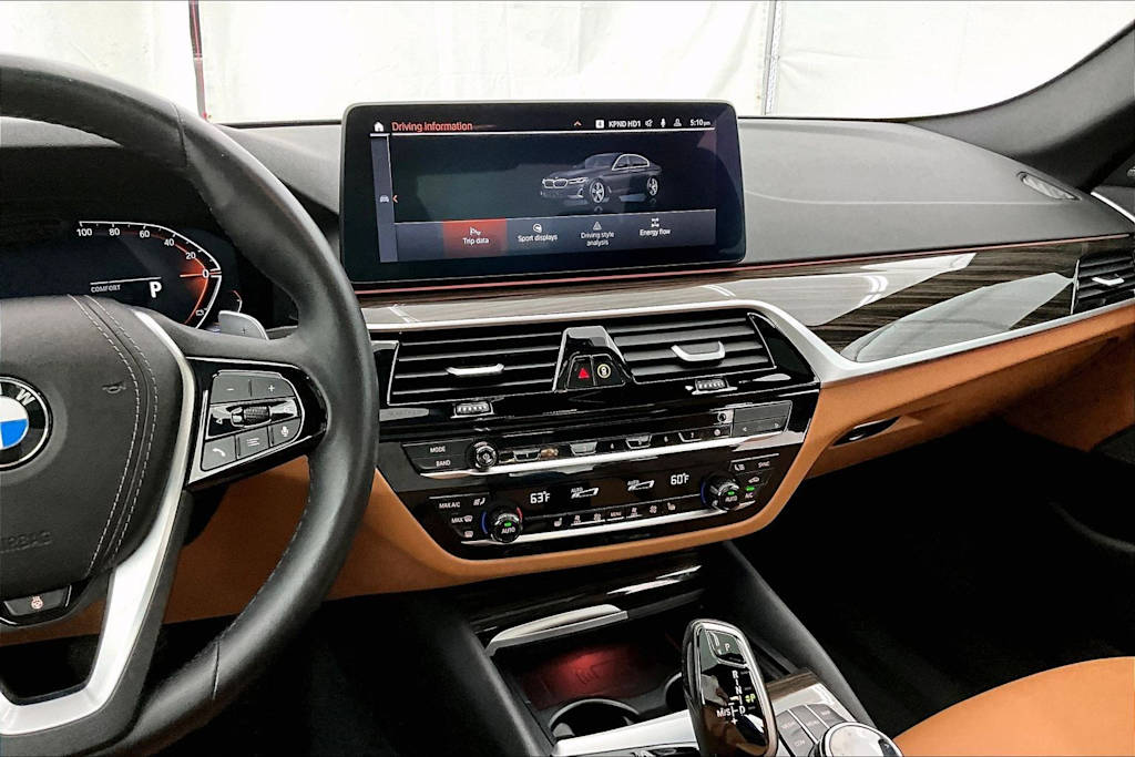 Thumbnail: 2023 BMW 5 Series - 14