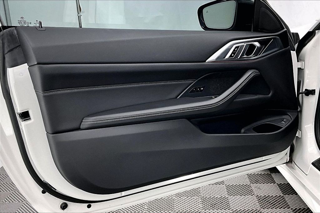 Thumbnail: 2022 BMW 4 Series - 27