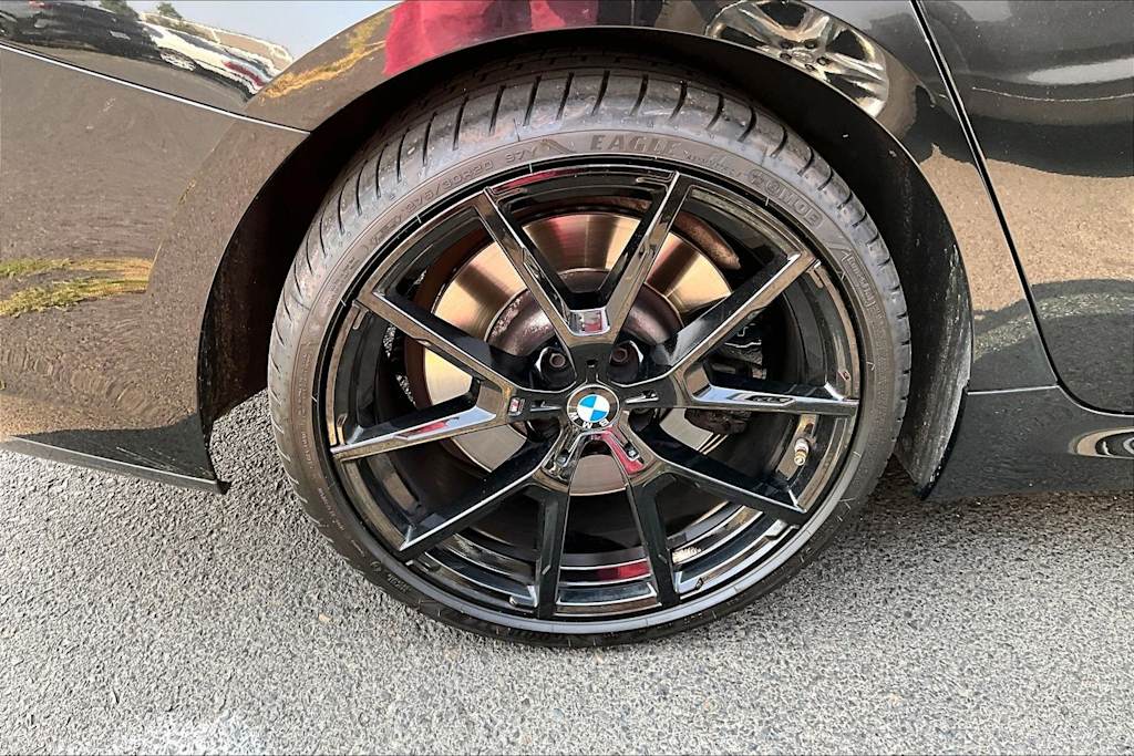 Thumbnail: 2023 BMW 8 Series - 21