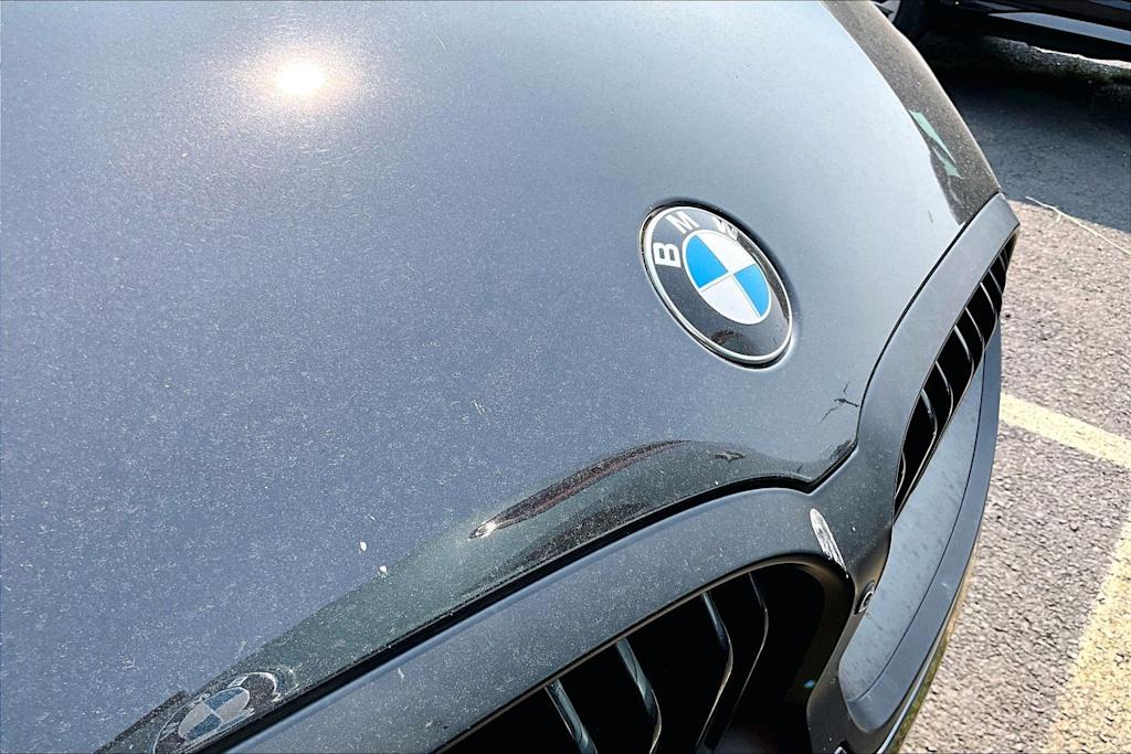 Thumbnail: 2023 BMW 8 Series - 18