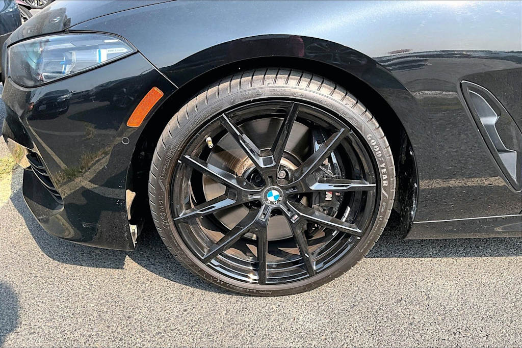 Thumbnail: 2023 BMW 8 Series - 6