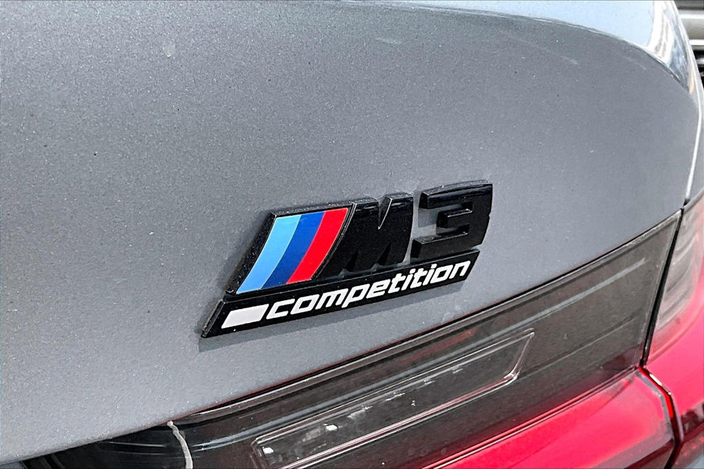 Thumbnail: 2023 BMW M3 - 6