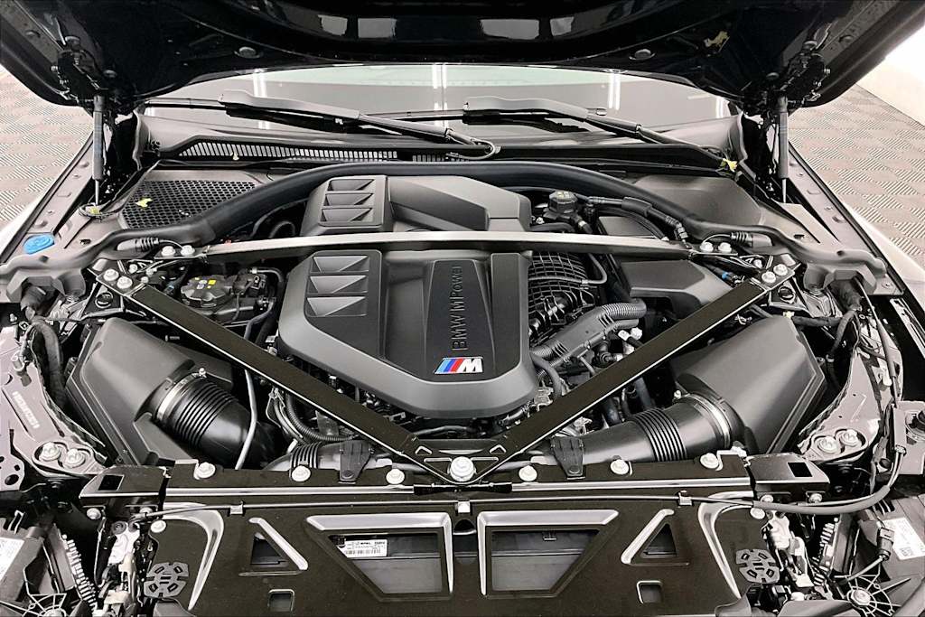 Thumbnail: 2026 BMW M4 - 9