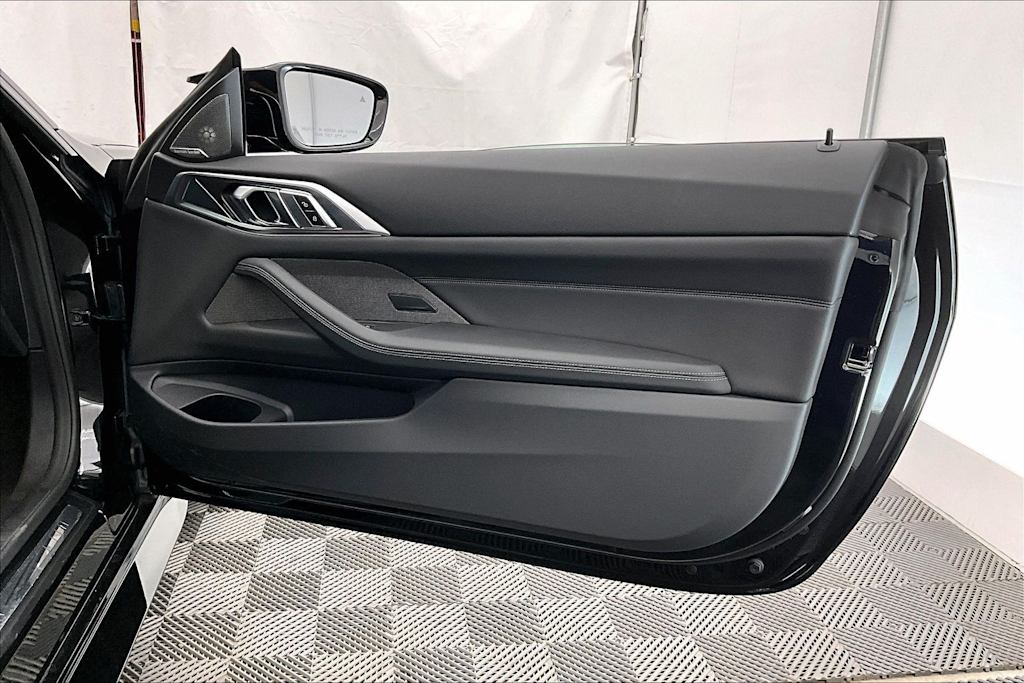Thumbnail: 2026 BMW M4 - 28