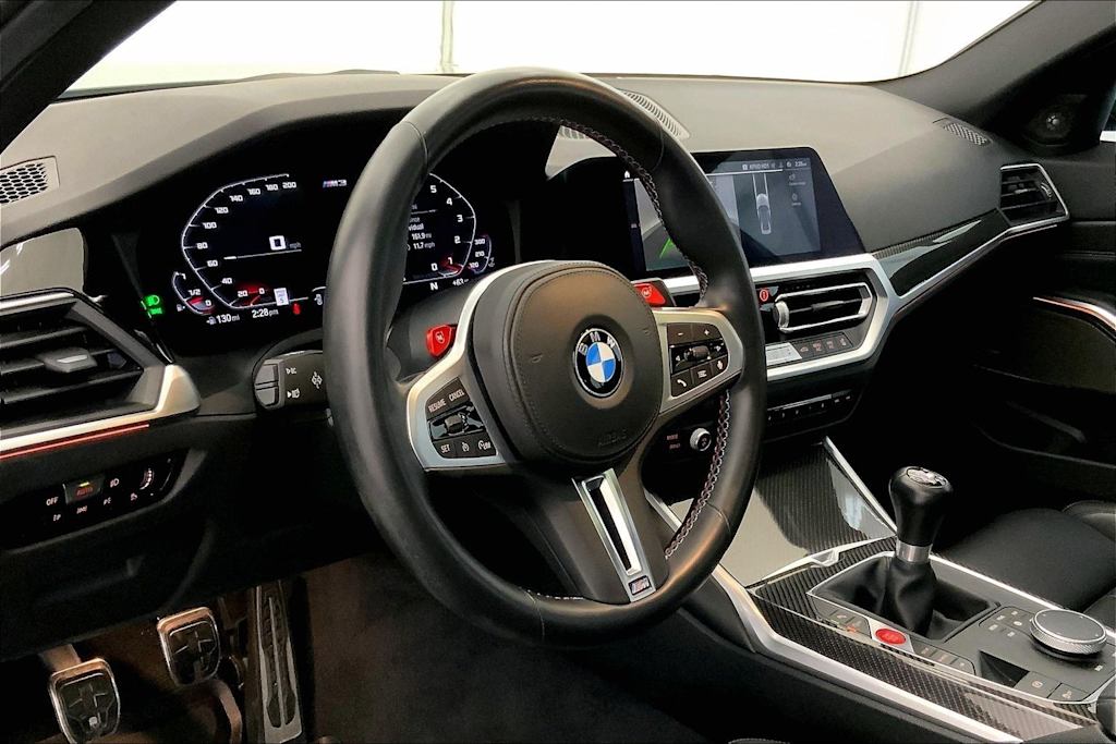 Thumbnail: 2022 BMW M3 - 2