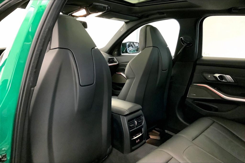 Thumbnail: 2022 BMW M3 - 13