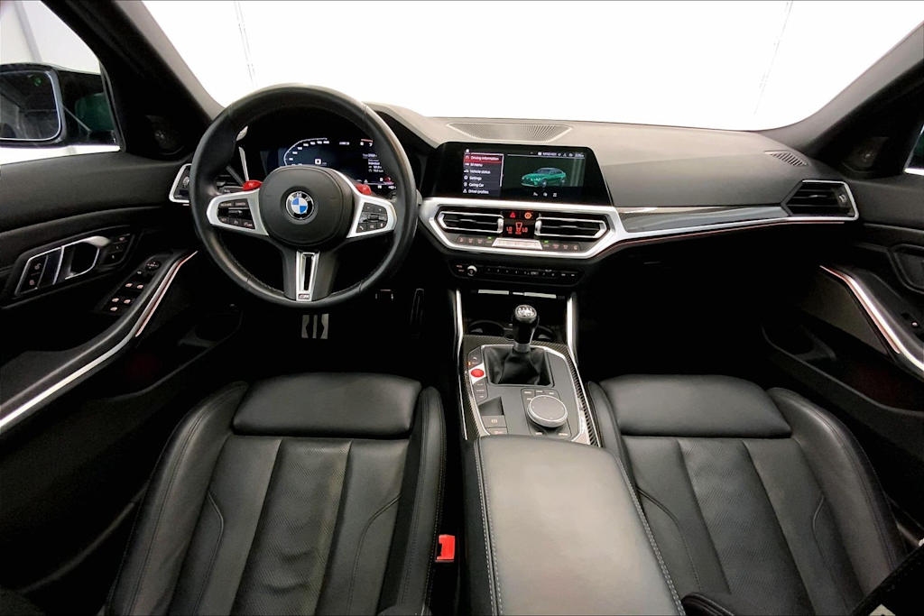 Thumbnail: 2022 BMW M3 - 10