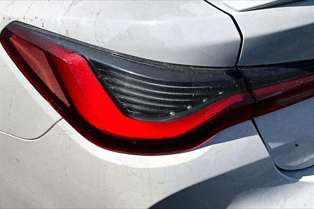 Thumbnail: 2024 BMW M4 - 14