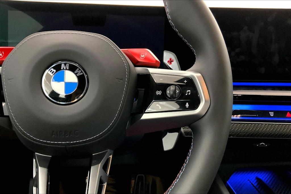 Thumbnail: 2025 BMW M5 - 26