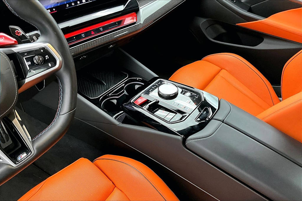 Thumbnail: 2025 BMW M5 - 16