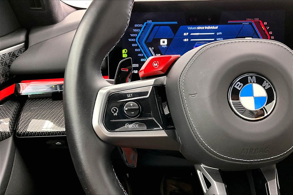 Thumbnail: 2025 BMW M5 - 24